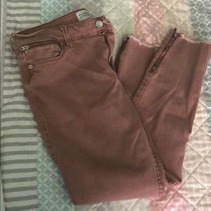 Abercromie and fitch peachy jeans